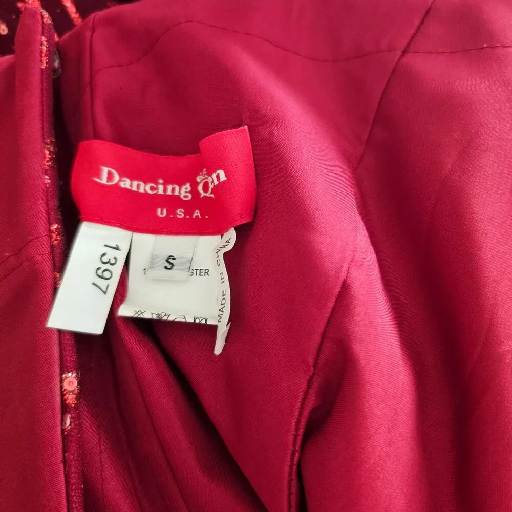 DREAM QUEEN USA  Beautiful Red Voluminous Sequin Dress - Picture 10 of 13